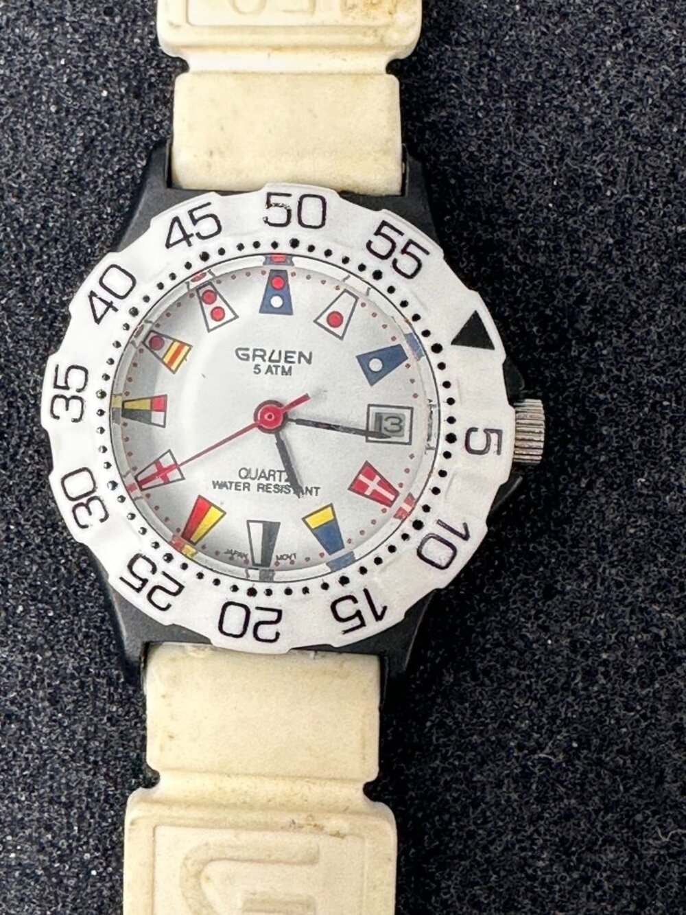 Vintage Gruen Women Watch 27mm Nautical Flag Dial Date Window New Battery